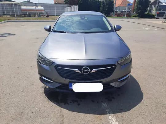 Opel Insignia 2020. 100kw 70000km