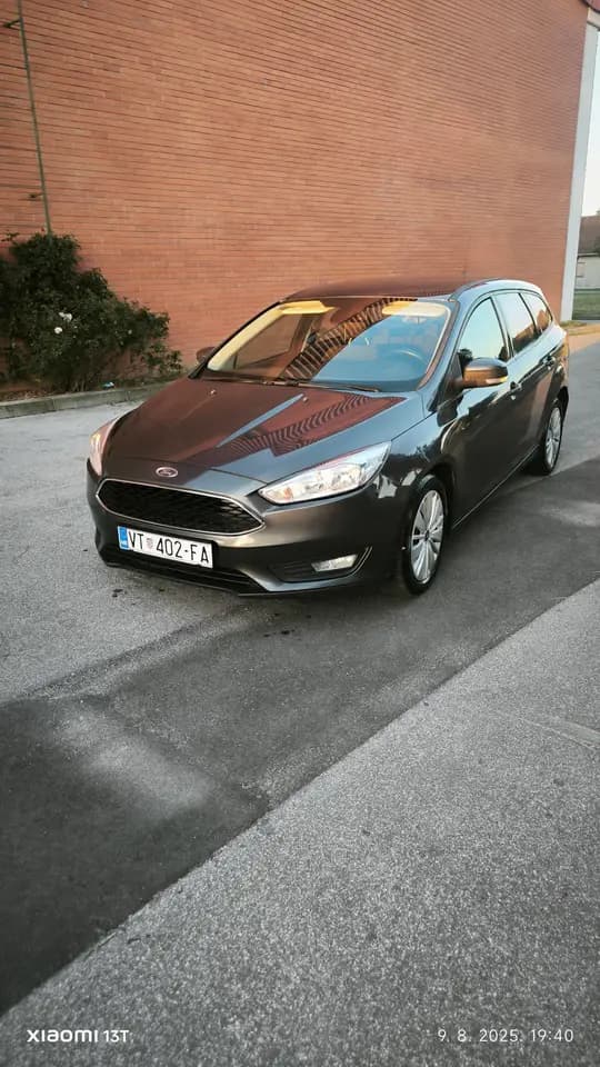 Ford Focus 1.6tdci 2015g napravljen veliki i mali servis 