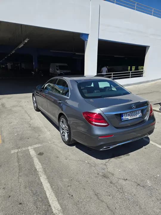 E-klasa 220d AMG 4-matic
