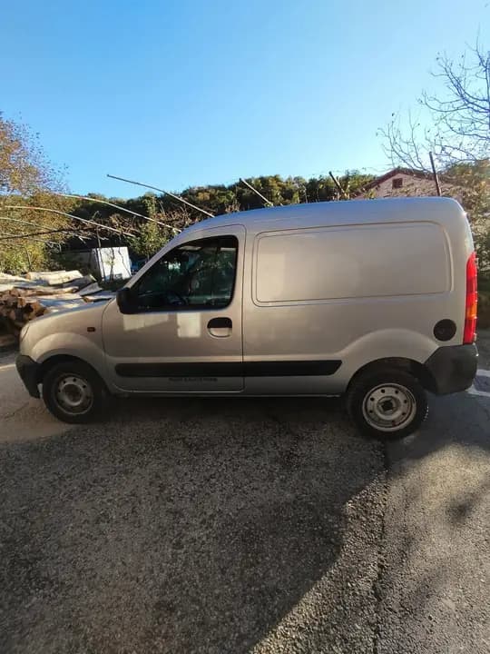 Prodaja automobila