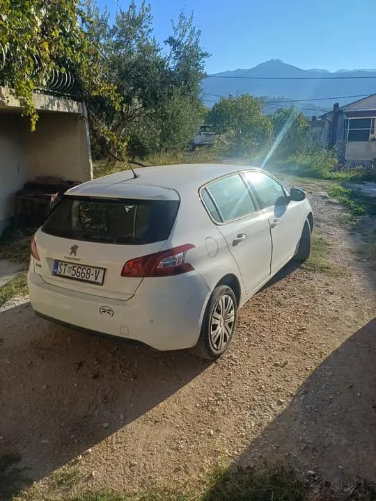 Peugeot 308 1.6 hdi 2017 g