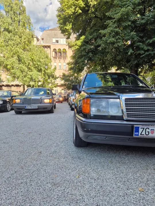 Mercedes-Benz 124 250 D automatik, reg godinu dana