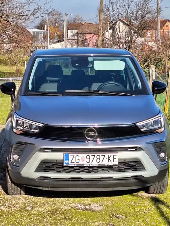 Opel Crosland 1.2/96kw,turbo,benz. automatik