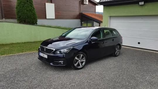 Peugeot 308 1.5HDI 2019 130Ks Allure