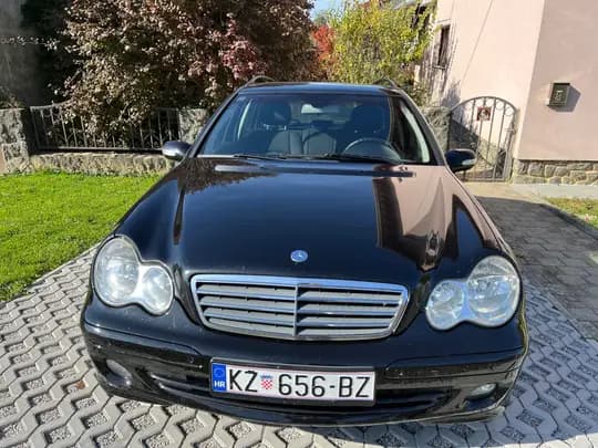 Mercedes Benz C klasa 200 CDI t model w203 2006. godina