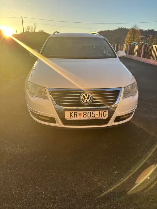 Volkswagen Passat Variant 2010. god diesel, u odličnom stanju, redovito servisiran