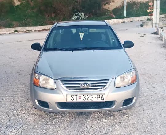 Kia Cerato 2007. god - jedan vlasnik, servisna knjižica
