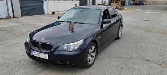 BMW e60 525i i  Može i zamjena za jeftinije vozilo