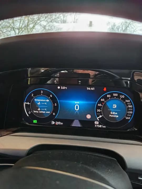 VW Golf 8 2.0 TDI 