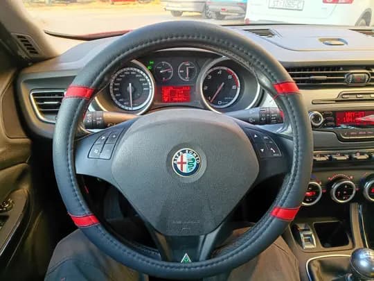 ALFA ROMEO Giulietta 2.0 JTDm,103kW, 2011.reg.cilu god. 06.2027. - 197 Tkm