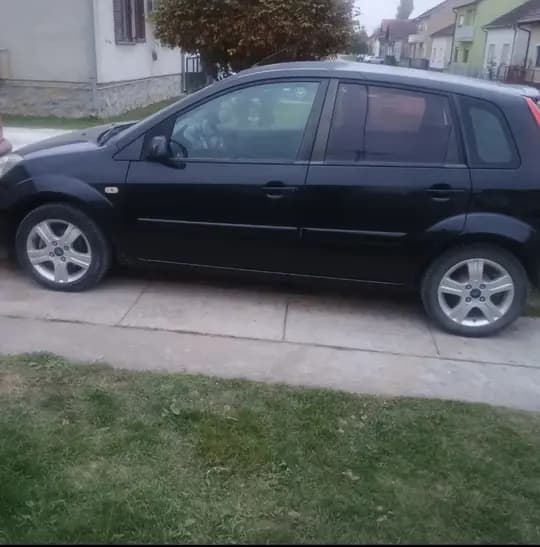 Auto ford fiesta 1.25 benzin