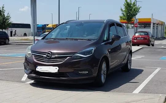 Opel Zafira Tourer