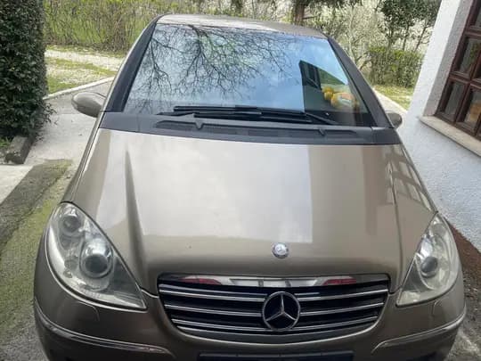 Prodajem ili mijenjam Mercedes a 200 Cdi automatik 2007 godine