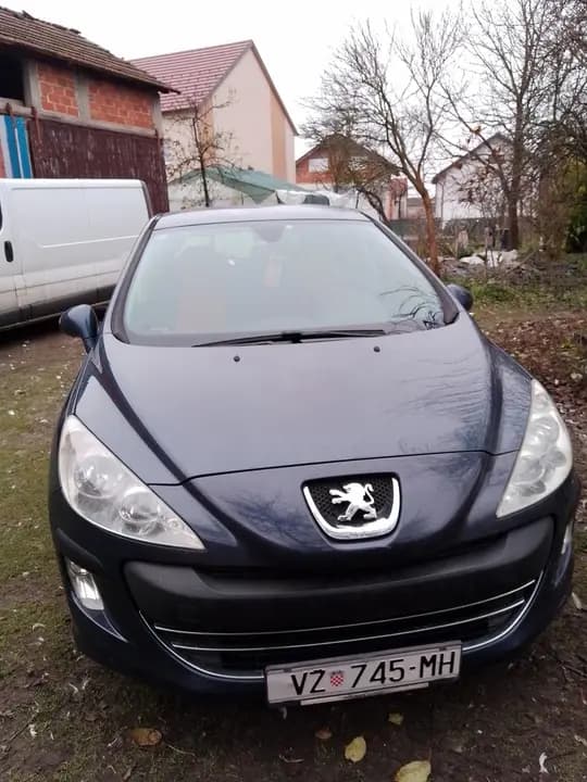 Prodajem Peugeot 308 ,1,4,  70kw