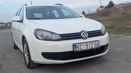 VW Golf VI Variant 1.6 TDI – 2013. – REGISTRIRAN 1/2027– OBITELJSKI AUTO