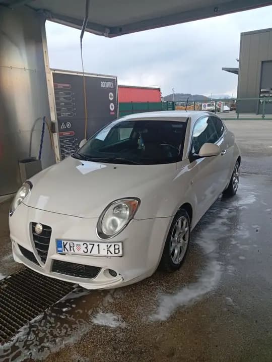 Alfa mito 1.6 dizel,odlično stanje