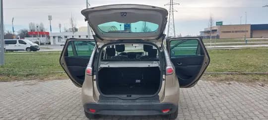 Prodajem Renault Scenic III 2016 - AUTOMATIK
