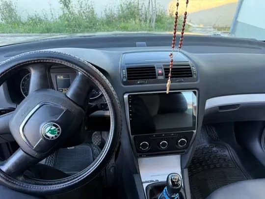Prodajem Škodu Octaviju 1.6 TDI, 2010. god.Hitno!