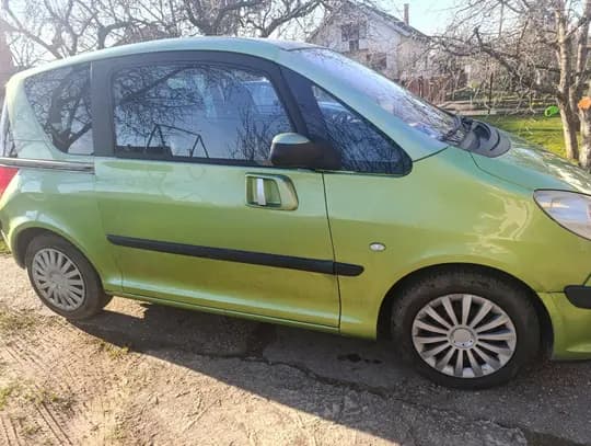 Peugeot 1007