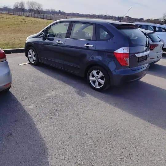 Honda FR-V