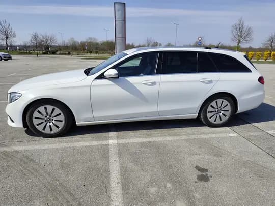 Mercedes E klase