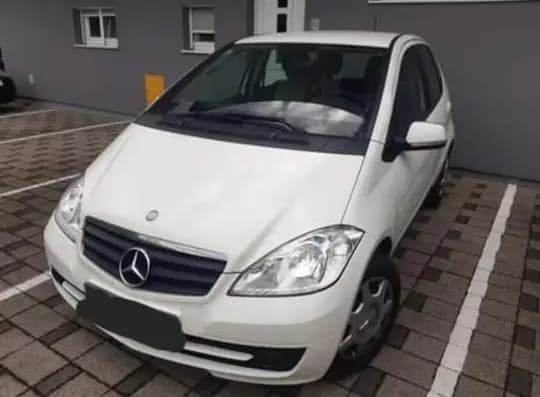 Mercedes-Benz A-Klasa 2011 . / prodaja ili zamjena za Golf 7 uz nadoplatu