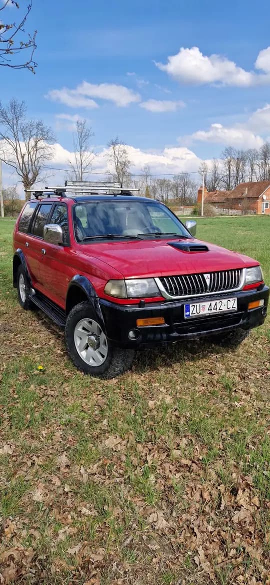 Mitsubishi Pajero 