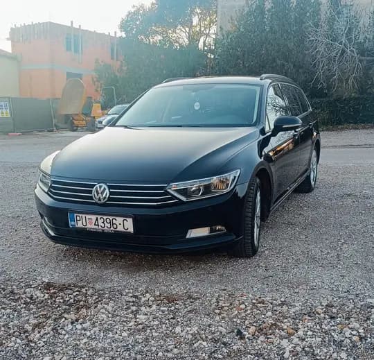  VW Passat Variant 1,6 TDI BMT DSG