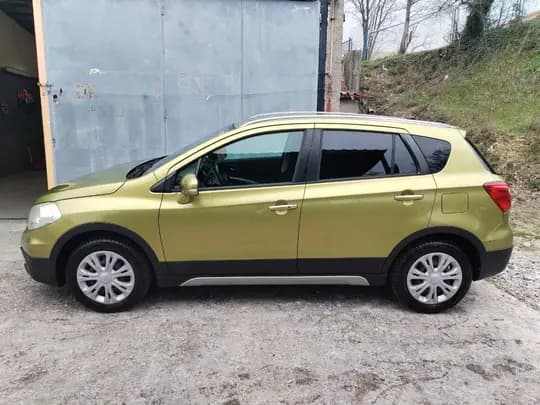 Suzuki Scross 1.6 GL+ 4WD
