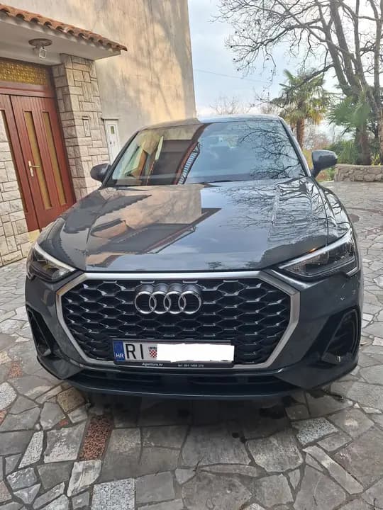 AUDI Q3 Sportback 45 TFSIe - plug in, SOH, 245KS, KAMERA, MEMORY+GRIJANJE sjedala, servisna povijest