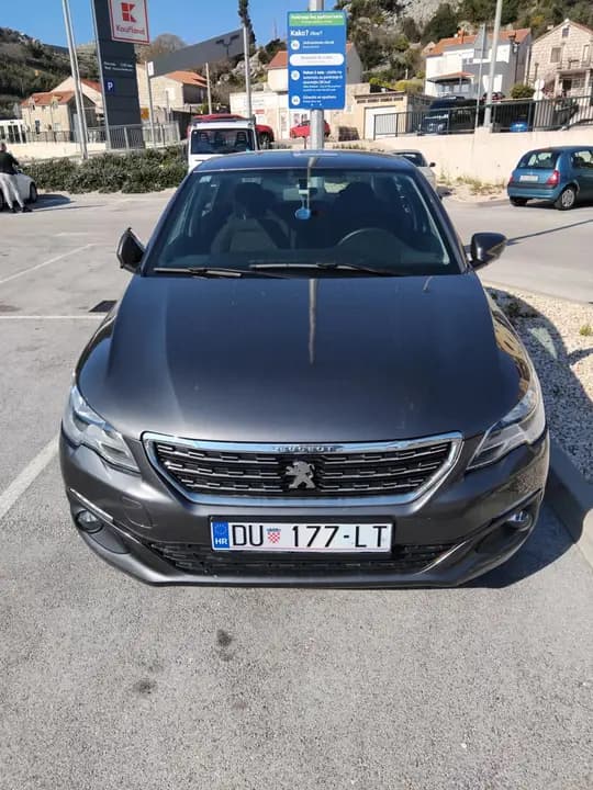 Peugeot 301