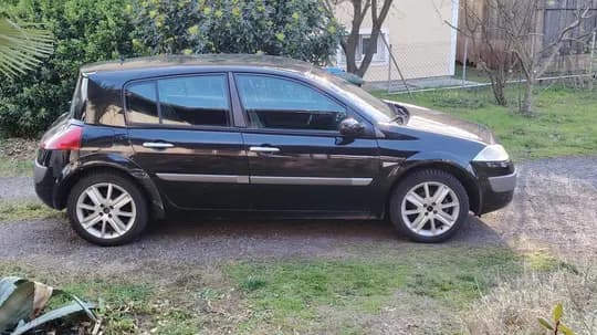 Prodajem Megane 2 1.5 dci 2003 godina