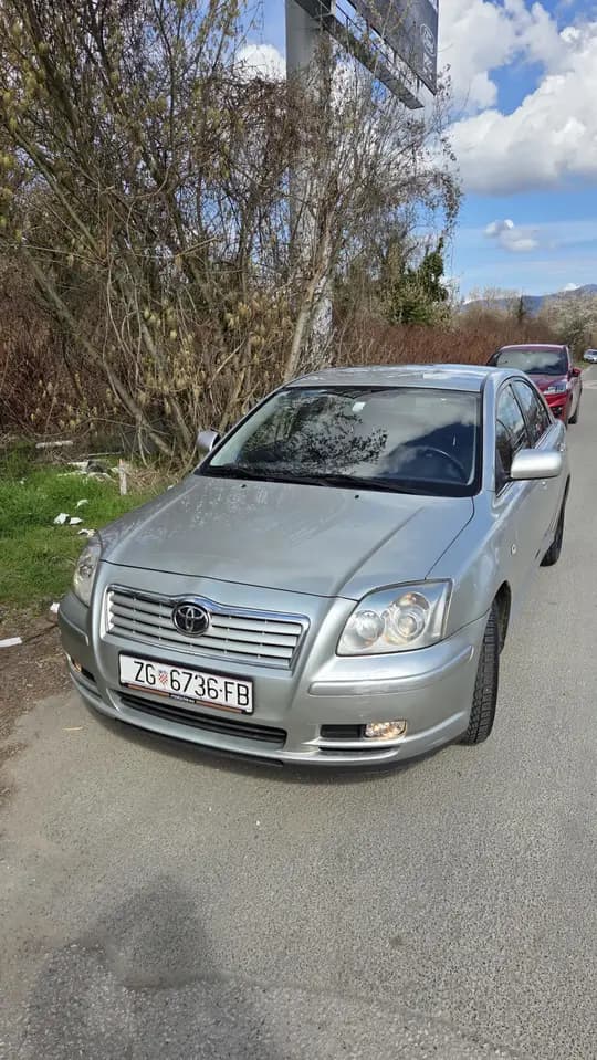 Toyota Avensis 1.8 VVT-I, 2005. godište