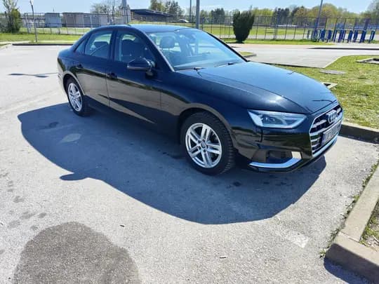 Audi A4 35TDI S-tronic, reg. 3./2027.