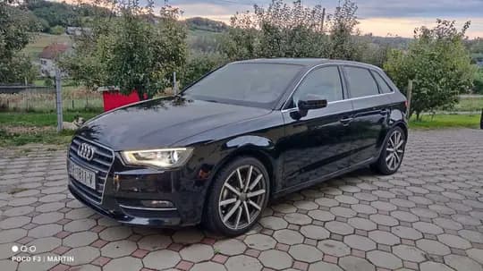 Audi A3 Sportback 2015 2.0 TDI S-Tronic, V. SERVIS, ALU, XENON, LED, NAVI *PRILIKA*