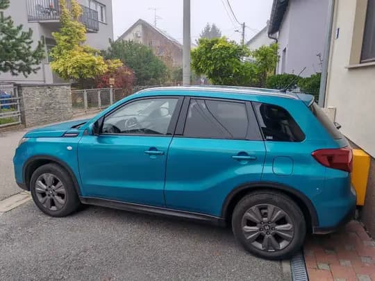 Suzuki vitara 1.4 hybrid