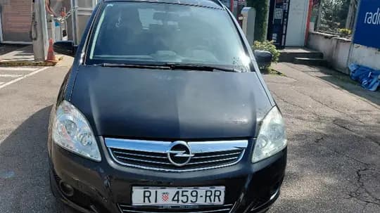 Opel Zafira 2008. god, 7 mjesta, 1 vlasnik, automatska klima