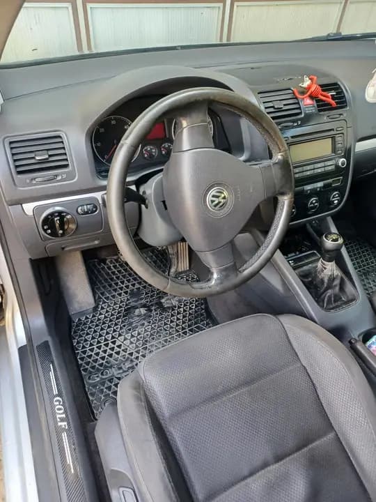 Golf V