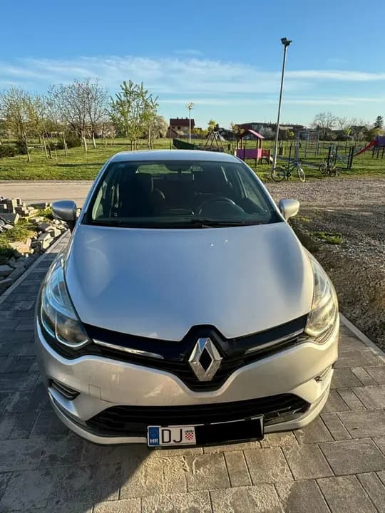 Renault Clio 1.5 dCi 2017., registriran do 5/27