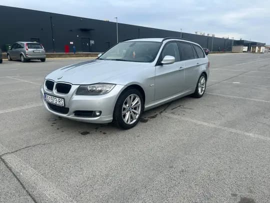 Bmw 320d automatik,navigacija,