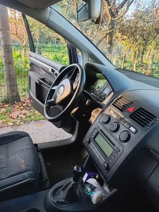 VW TOURAN - PRODAJA/ZAMJENA