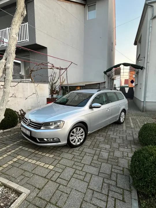 VW Passat Variant 2,0 TDI 170KS,Garažiran,AUTOMATSKA KLIMA,TEMPOMAT...