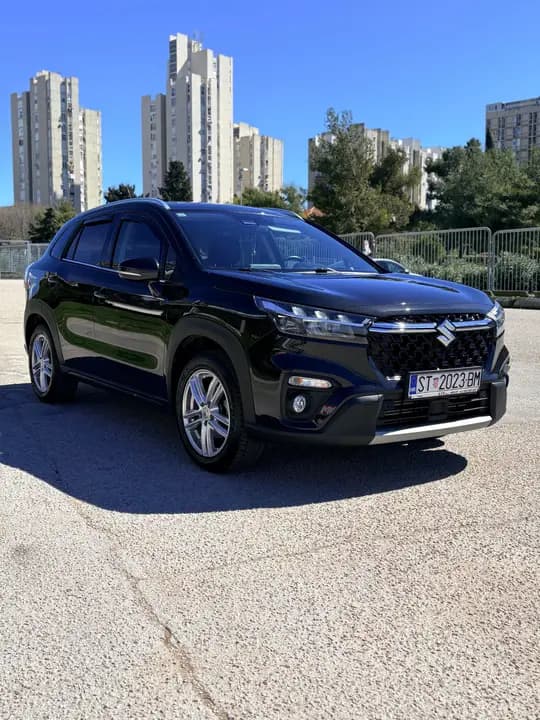 Suzuki S-cross 2024
