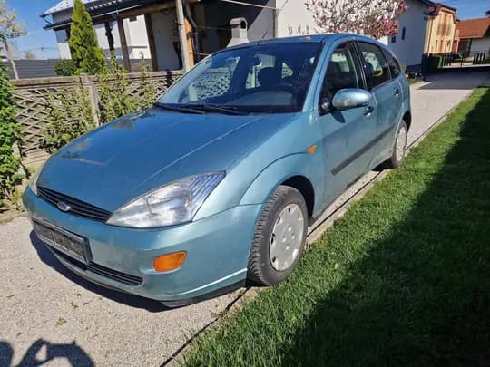 Ford Focus 1.4i; 2000g, 200tkm