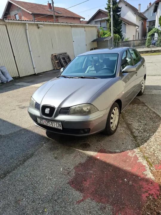 Prodajem auto Seat Cordoba 1.4 benzin