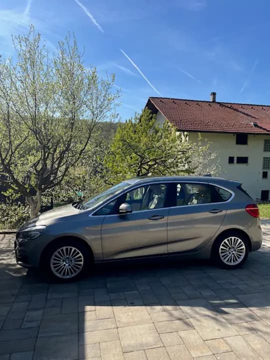 BMW serija 2 Active Tourer 218d **Luxury line**