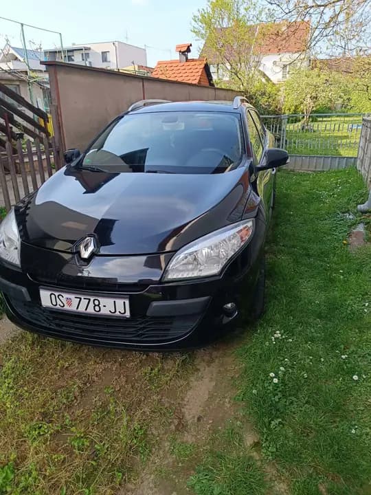 Prodajem Renault Megane 2012. plin/benzin