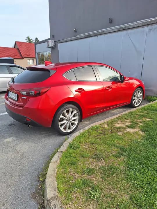 Mazda 3 Skyactiv