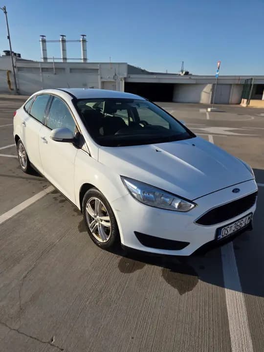 FORD FOCUS -SEDAN ( GEPEK ), 1,0 GTDI TREND, 77.000KM, HR. AUTO, DRUGI VLASNIK