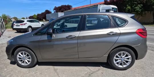 BMW 2 Active Tourer 2015. 110kW F45